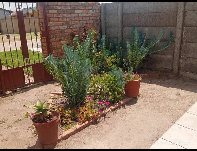 3 BEDROOM HOUSE FOR SALE IN GELUKSDAL